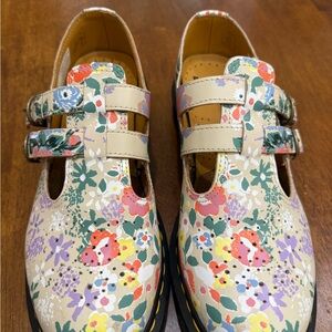 Doc Marten Floral Vintsge Mary Jane’s size 42